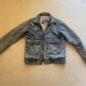 RARE very cool vintage denim acid wash jacket.